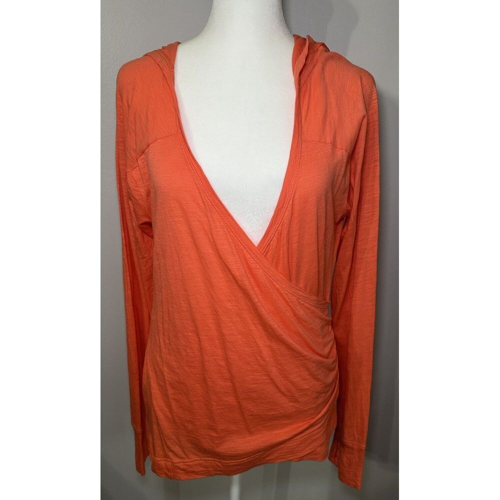 The North‎ Face Woman's Lightweight Wrap Hoodie With Thumbholes Orange Sheer M